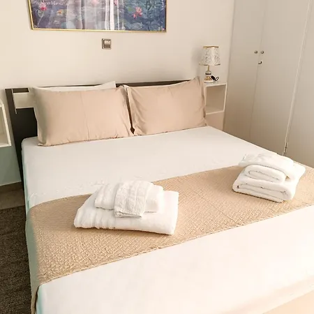 Summer Corfiot Central Fully Equipped Apartment *