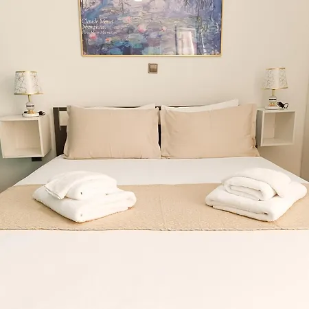 Summer Corfiot Central Fully Equipped Apartment