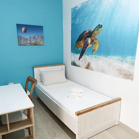 Summer Corfiot Central Fully Equipped Apartment