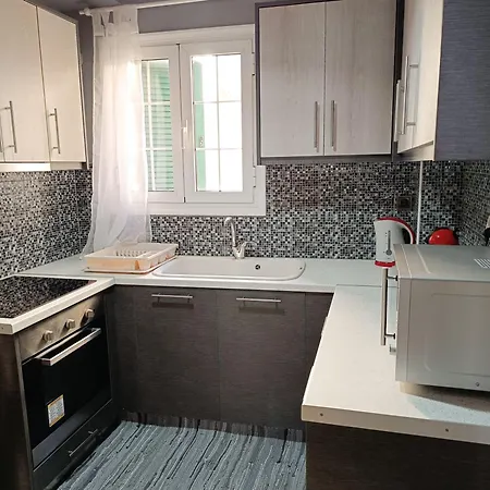 Summer Corfiot Central Fully Equipped Apartment *